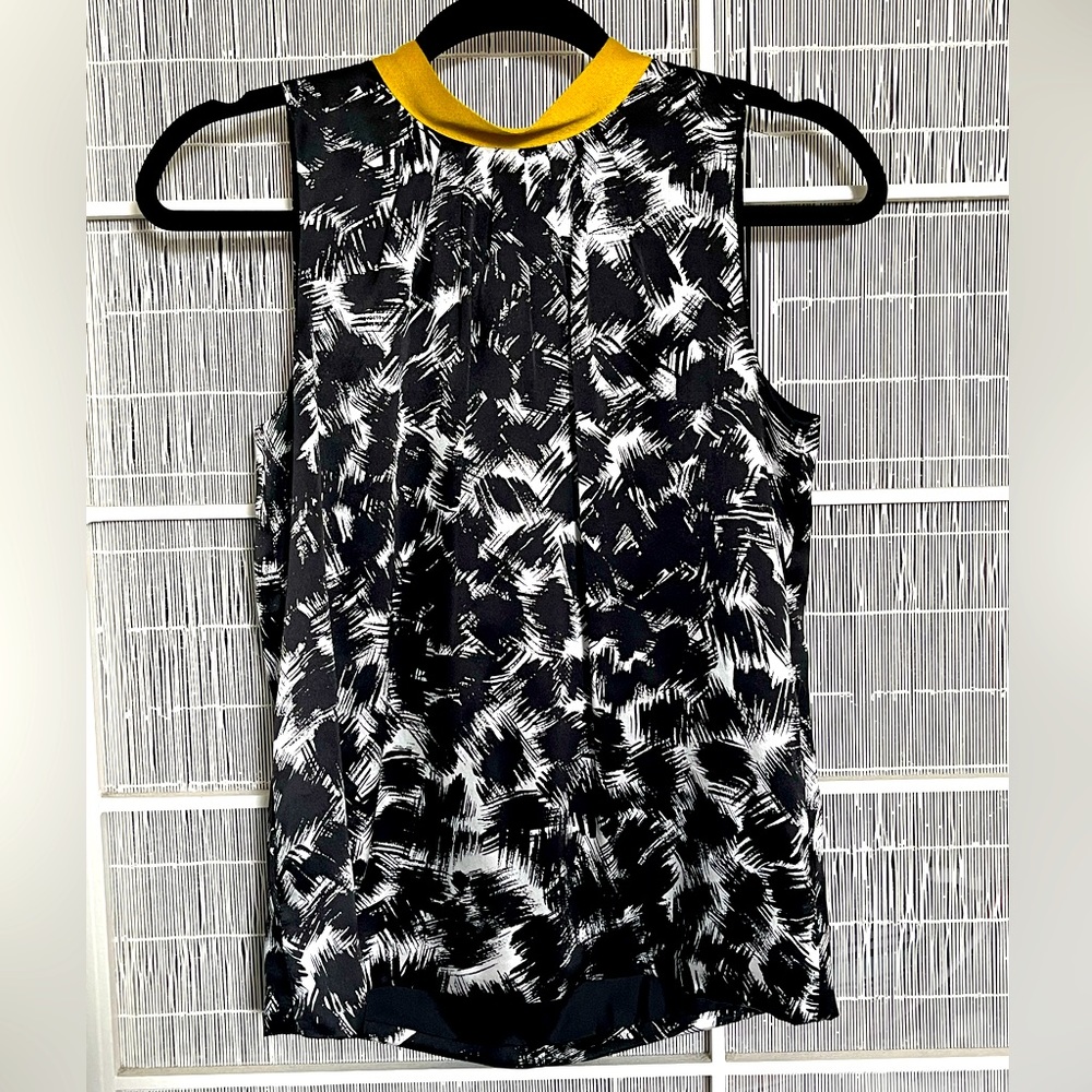 Robert Rodriguez size 0 100% silk top